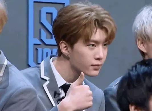 吃瓜鹅娱乐速报范丞丞,吃瓜鹅娱乐速报揭秘幕后故事