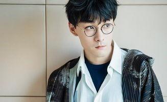 娱乐吃瓜男星,揭秘吃瓜男星背后的故事